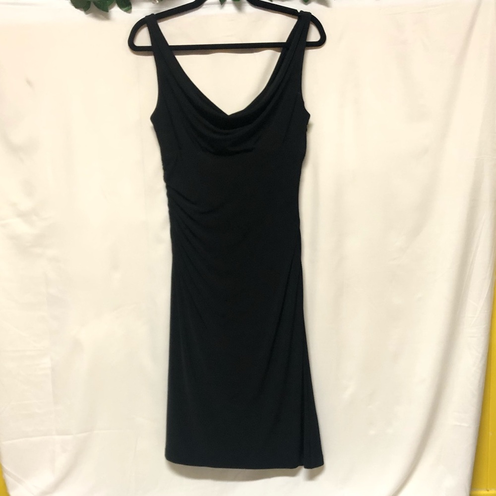 White House Black Market BLACK DRESS-Size 6 (NWOT)